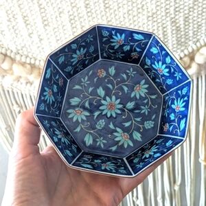 Octagonal Imari Style Blue Floral Hand Painted Sauce Decorative Bowl